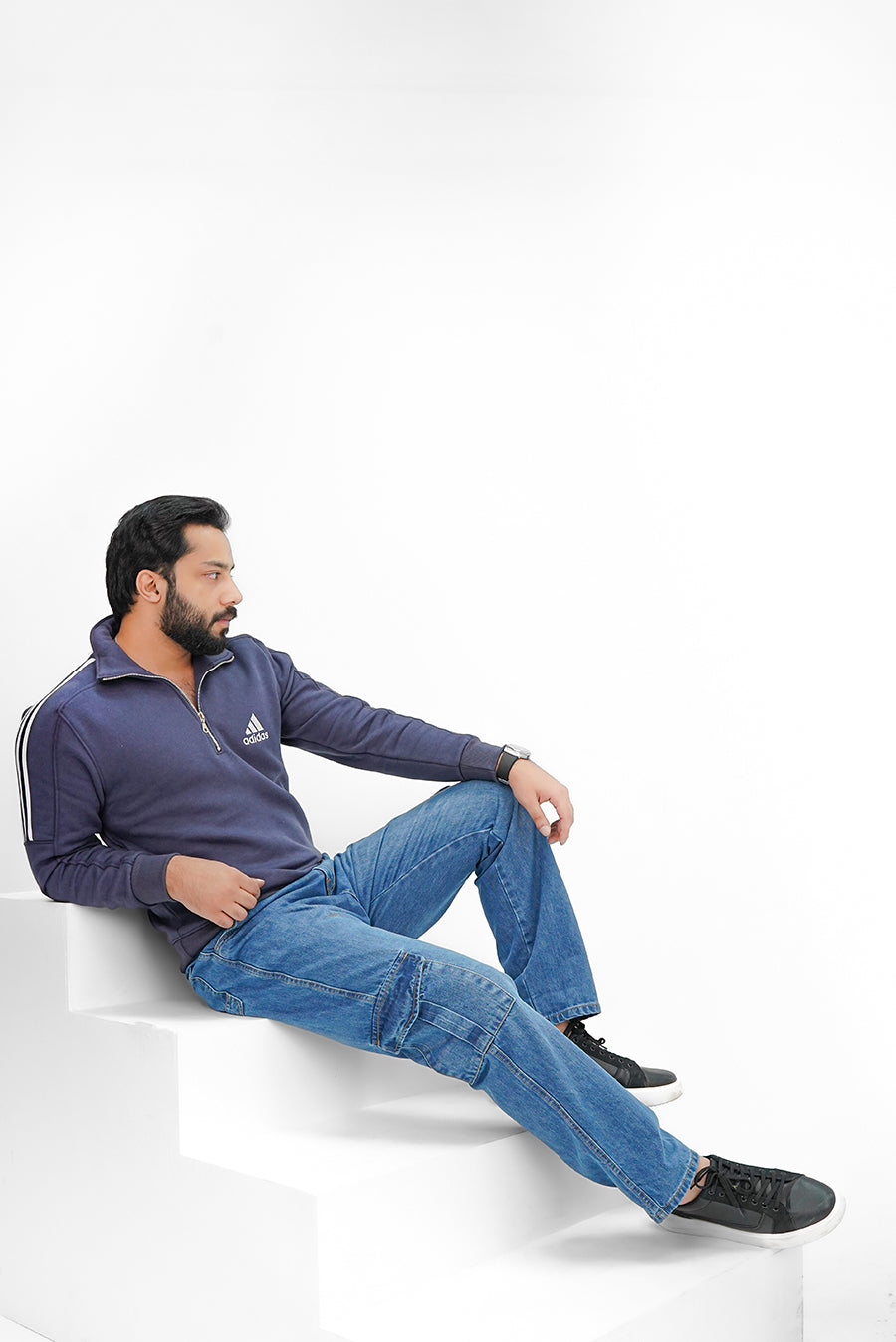 Mid-Wash Loose Fit Cargo Denim