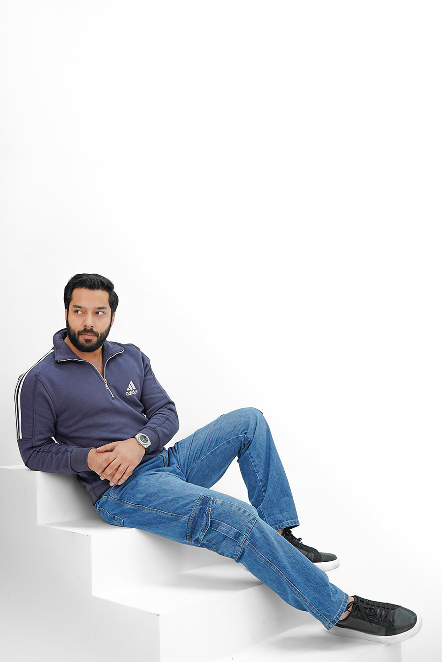 Mid-Wash Loose Fit Cargo Denim